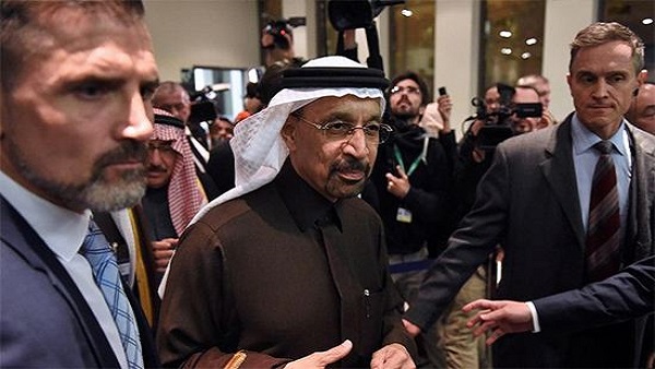 油价为何依然疲软？沙特能源部长的意外表态揭示了什么秘密！(图1)