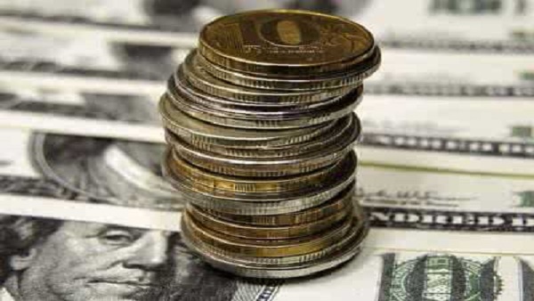 美元走软与现货溢价抬头，油价周跌后微涨，是反转还是昙花一现？(图1)