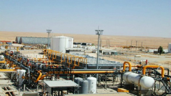 油价跌破警戒线，石油巨头股东面临难解收益困局(图1)